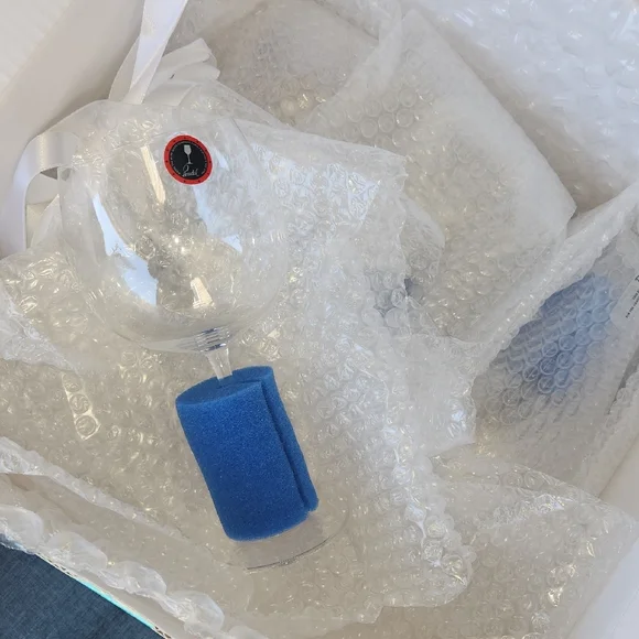 Elegant Wine Glass with Blue Accent - Picture 1 of 7